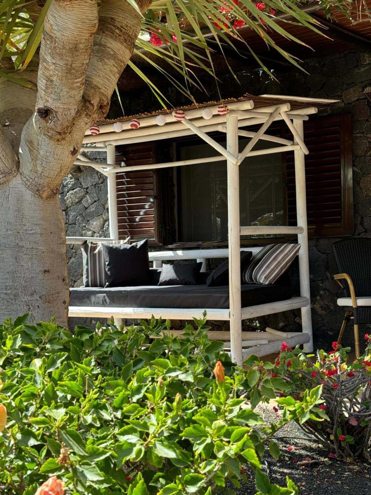 Castillo Lanzarote Villa Bailey - Luxury Villa - Pet Friendly With Heated Pool La Asomada  Extérieur photo
